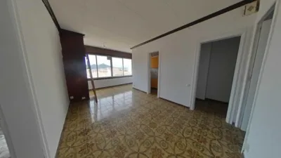 Apartment on Avenida Salvat Papasseit photo 9