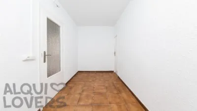 Apartment on Carrer de Trapani photo 11