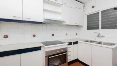 Apartment on Carrer de l'Escorxador photo 2