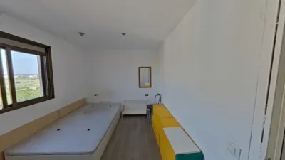 Apartment in Plaça de la Ciutat Cooperative photo 6