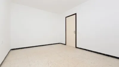 Apartment on Carrer de l'Escorxador photo 13