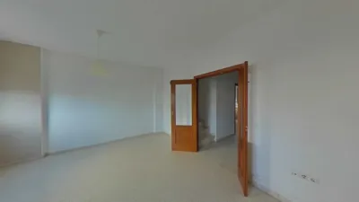 Apartment on Calle Torrelobatón photo 2