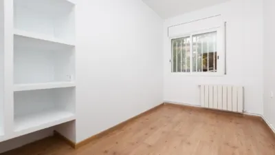 Apartment on Carrer de Rafael Campalans photo 23