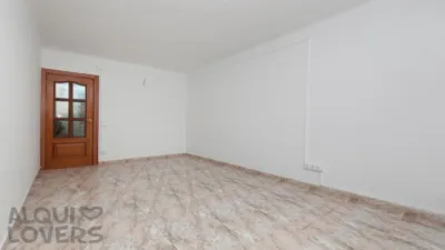Apartment on Carrer de Cáceres photo 11