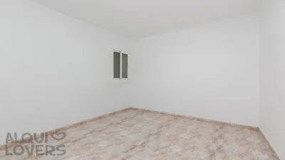 Apartment on Carrer de Cáceres photo 25