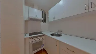 Apartment on Carrer del Maresme photo 4