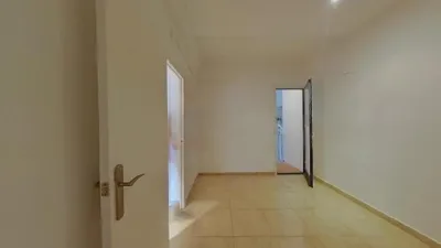 Apartment on Carrer del Maresme photo 9