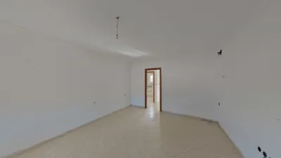 Terraced house on Avenida Pinatell photo 4