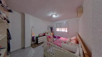 Apartment on Carrer de l'Estany de la Ricarda photo 14