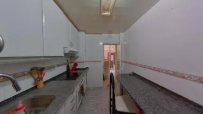 Apartment on Carrer de l'Estany de la Ricarda photo 3