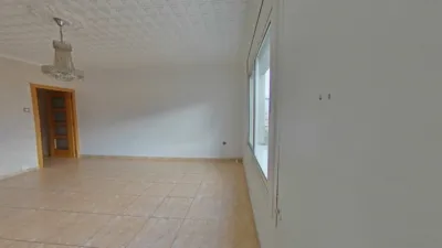 Flat on Carrer del Sindicat photo 3