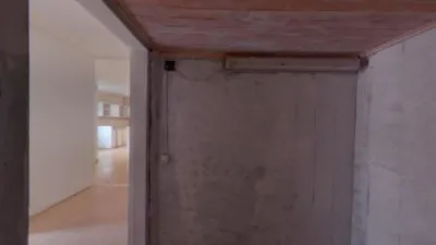 Flat on Carrer de l'Escultor Clarà photo 8