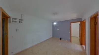 Piso en Carrer de la Florida photo 3