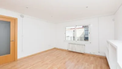 Apartment in Passatge de Pere Serra photo 6