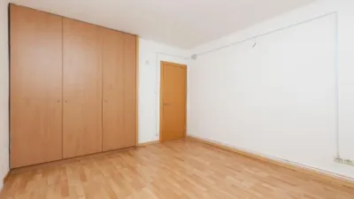 Apartment in Passatge de Pere Serra photo 9