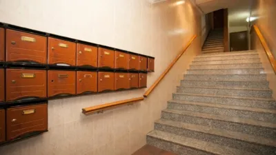 Piso en Carrer Riu Essera photo 3