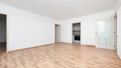 Apartment on Carrer d'Olot photo 20