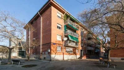 Apartment on Carrer d'Olot photo 69