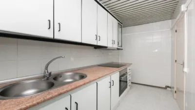 Apartment on Carrer d'Olot photo 9