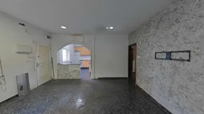 Terraced house on Carrer de Sagunt photo 3