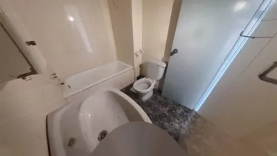 Apartment on Paseo de las Acacias photo 16