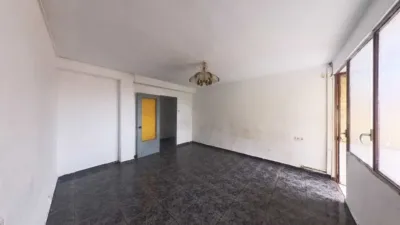 Apartment on Paseo de las Acacias photo 2