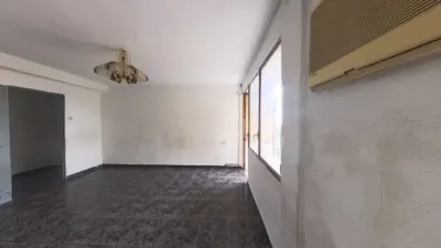 Apartment on Paseo de las Acacias photo 4