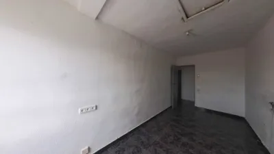 Apartment on Paseo de las Acacias photo 6