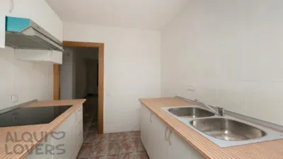 Flat on Carrer dels Garrofers photo 4