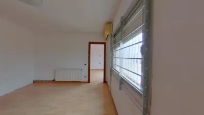 Apartment on Carrer de Milà i Fontanals photo 15