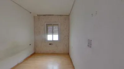 Apartment on Carrer de Milà i Fontanals photo 29