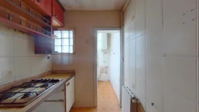 Apartment on Carrer de Milà i Fontanals photo 3