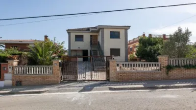 Terraced house in Carrer de la Coral photo 34