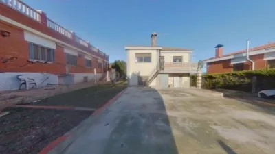Terraced house in Carrer de la Coral photo 35