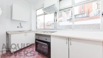 Apartment on Carrer Julia Romera Yañez photo 2