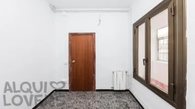 Apartment on Carrer Julia Romera Yañez photo 9