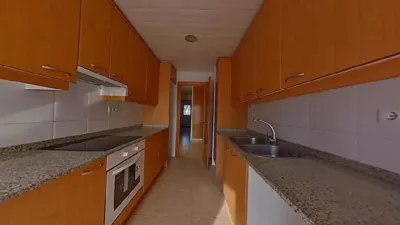 Apartment in Passatge Riu Ter photo 3