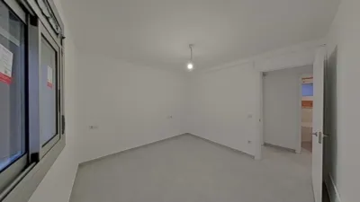 Flat on Carrer de la Cova Simanya photo 12