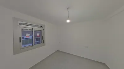 Flat on Carrer de la Cova Simanya photo 17
