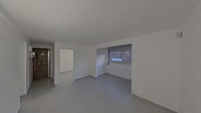Flat on Carrer de la Cova Simanya photo 3