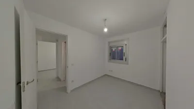 Flat on Carrer de la Cova Simanya photo 9