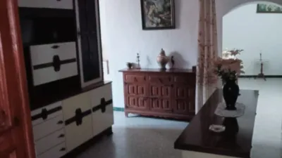 House in the Centre photo 3
