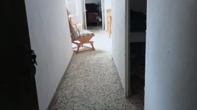 House in the Centre photo 5