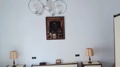 House in the Centre photo 8
