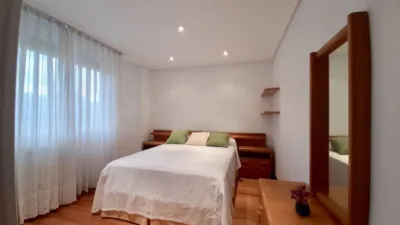 Piso en alquiler en Carlos V, Carlos V (Laredo) de 3.600 €<span>/mes</span>