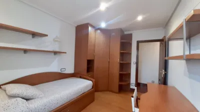 Piso en alquiler en Carlos V, Carlos V (Laredo) de 3.600 €<span>/mes</span>