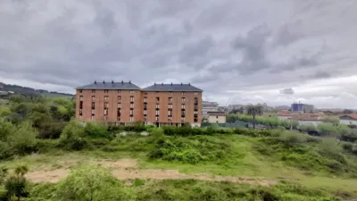 Piso en alquiler en Carlos V, Carlos V (Laredo) de 3.600 €<span>/mes</span>
