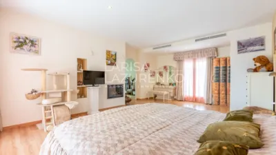 Chalet on Carrer del Pou de la Taurana photo 38