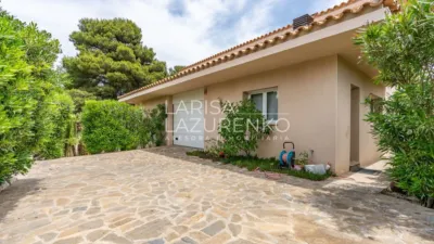 Chalet on Carrer del Pou de la Taurana photo 95