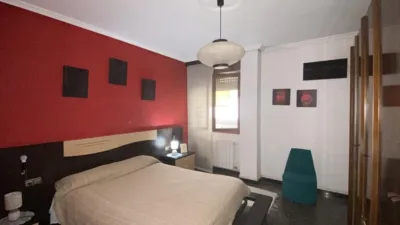 Apartment on Calle del Atleta Antonio Amorós photo 8